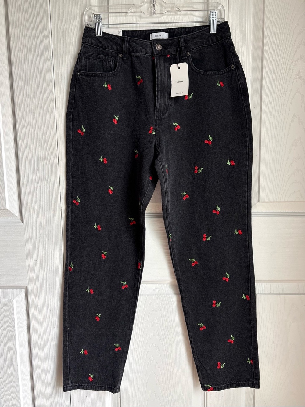 NWT Forever 21 Black High-Rise Mom Jeans with Red Cherry Embroidery  Size 27